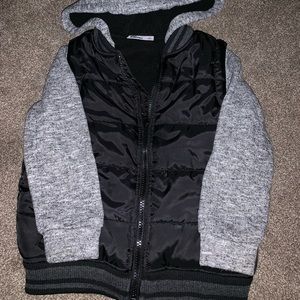 Epic size 4 puffer vest coat